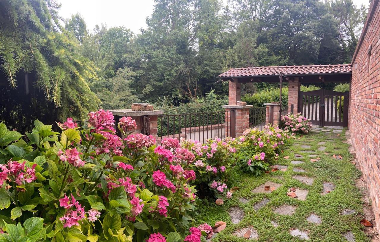 Al Riccio Bed & Breakfast Cocconato Bagian luar foto
